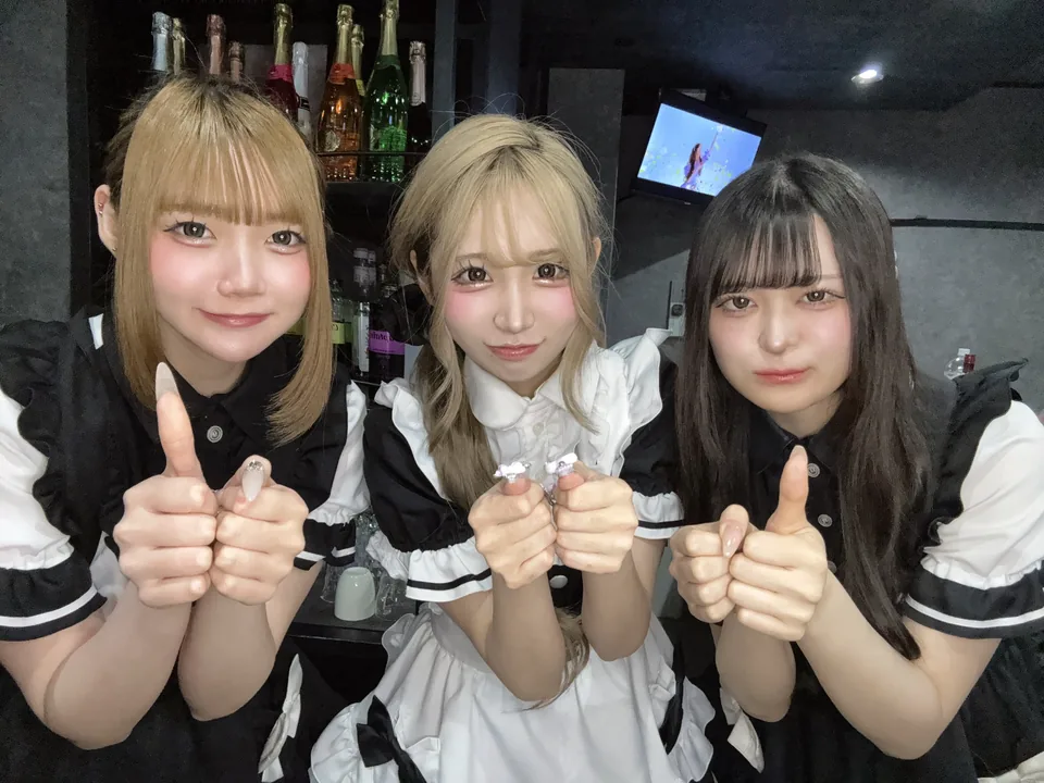 Lily Maidの過去の公式集合写真(2026年6月18日の投稿)